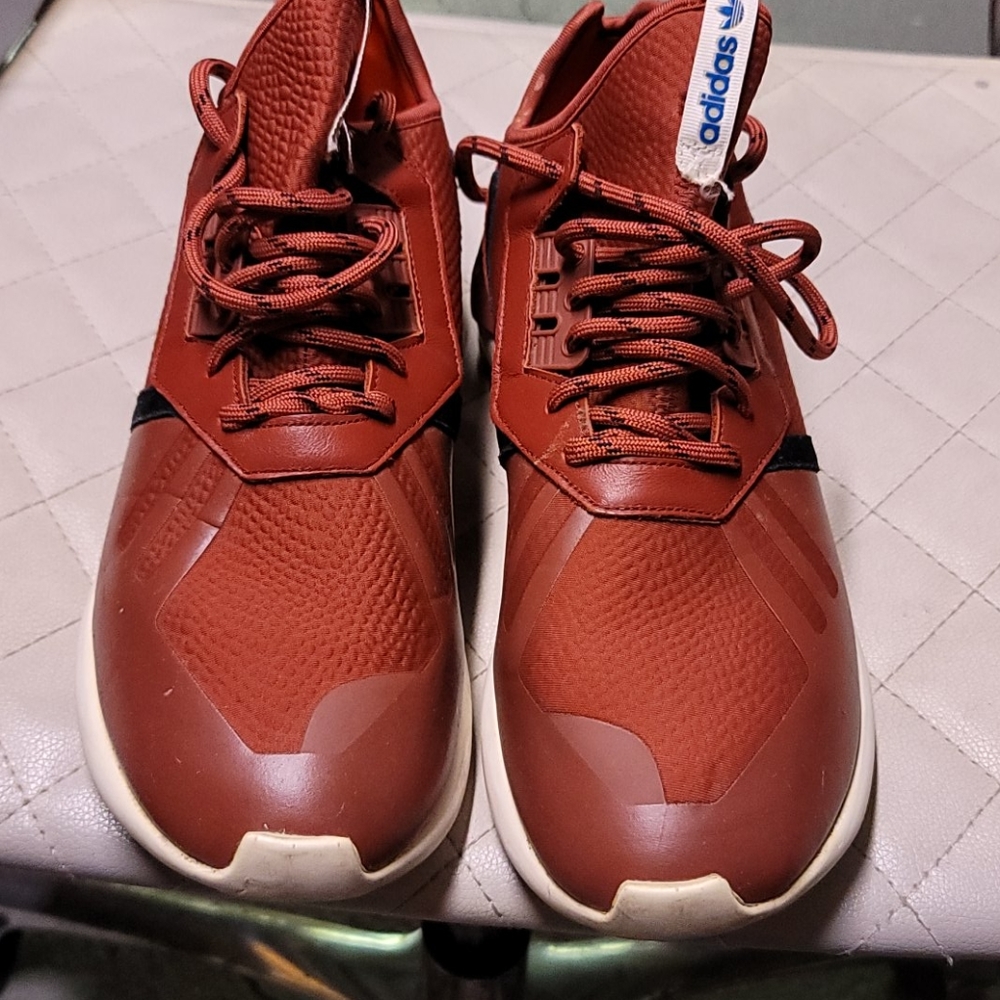 Sneakers adidas 12